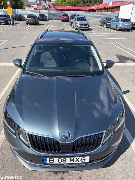 
								Skoda octavia 2020 full									